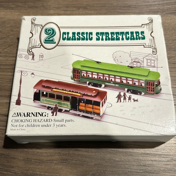 Vintage Streetcars Trolley, 2 Classic Streetcars, Desire Streetcar (New in Box) - Picture 1 of 9